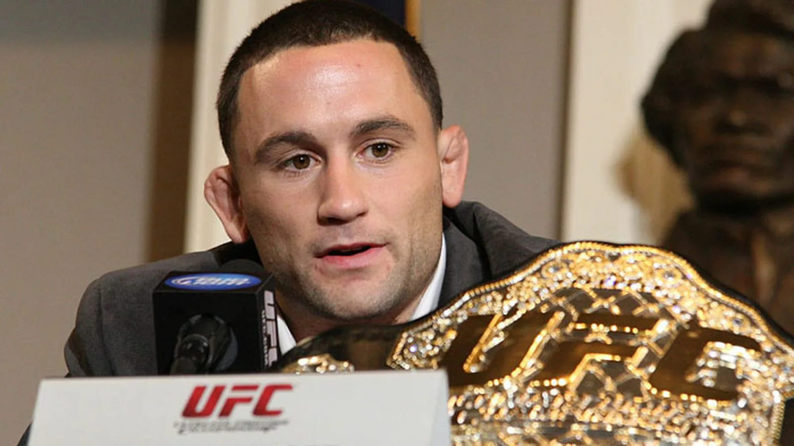 Фрэнки Эдгар боец UFC