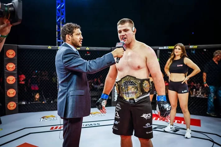 Томас Питерсен боец UFC
