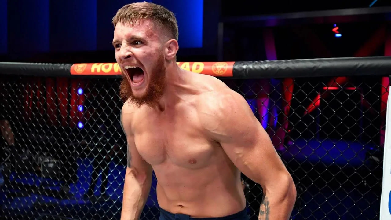 Игорь Потеря боец UFC из Украины