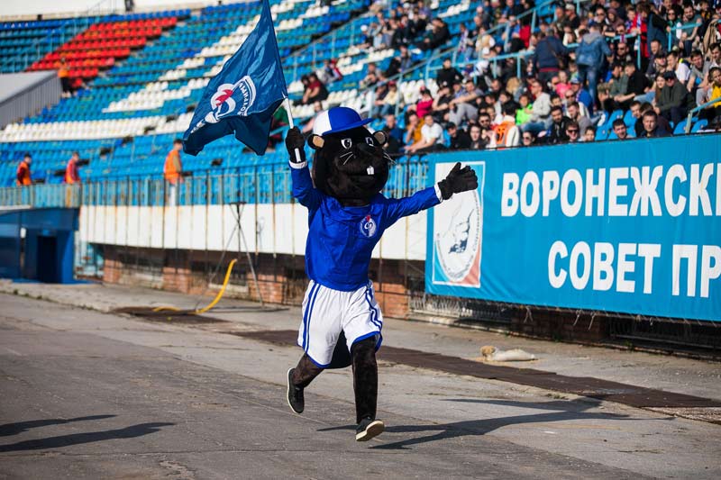 «Факел» превзошел московское «Динамо» по количеству опасных атак (38 – 27), но смог забить лишь раз в середине второго тайма. Фото: fcfakel.ru
