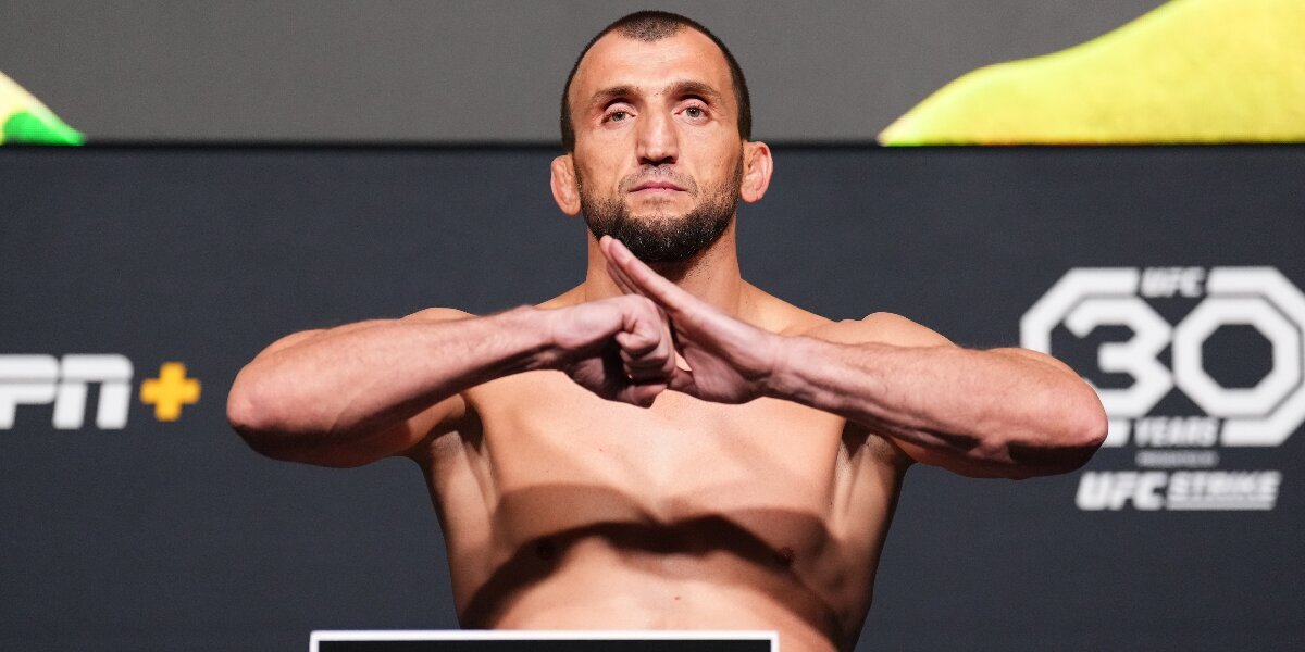 Муслим Салихов боец UFC