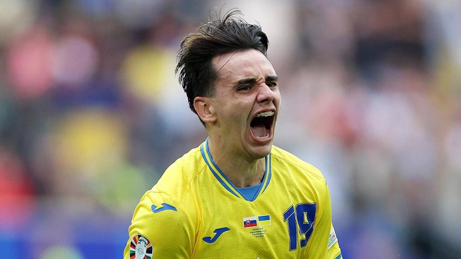 Шапаренко – автор первого гола Украины на Евро. Фото: espn.com